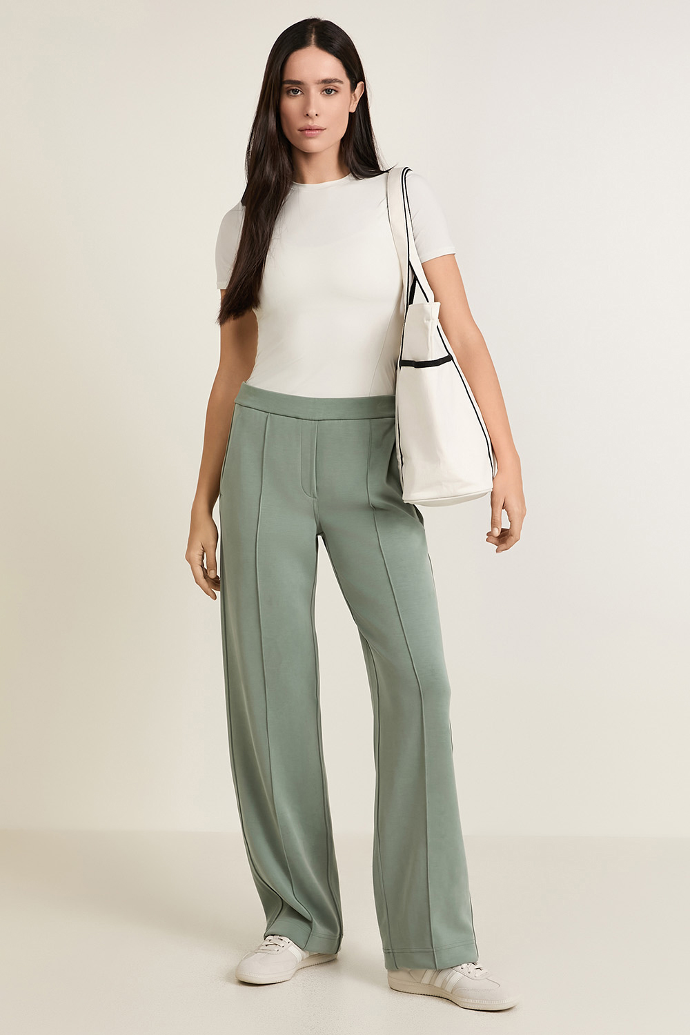 Nulu Hip-Length Crew Short-Sleeve Shirt